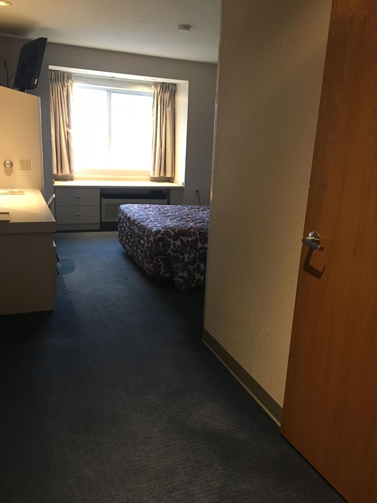 Microtel Inn By Wyndham Champaign Dış mekan fotoğraf